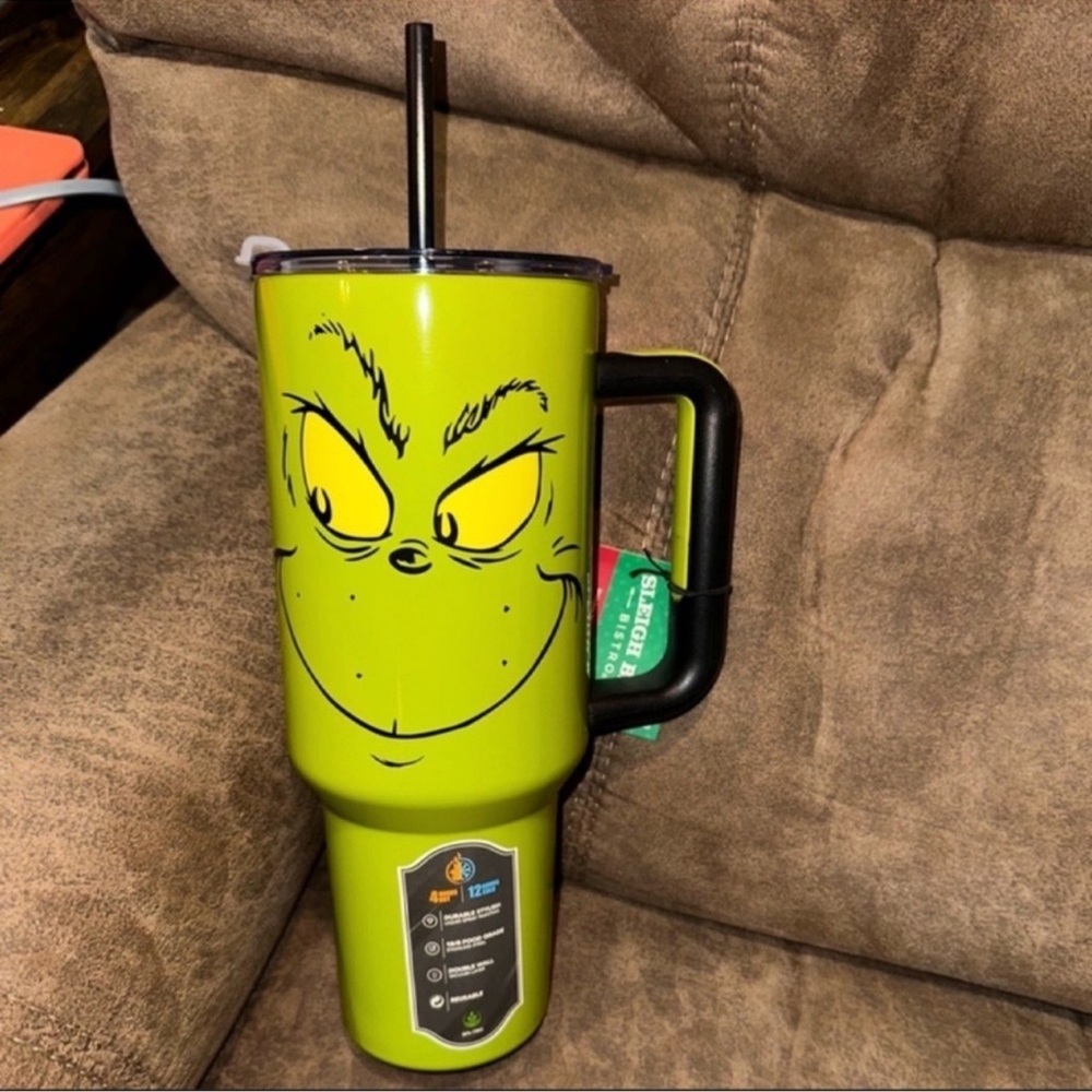 Grinch Tumble